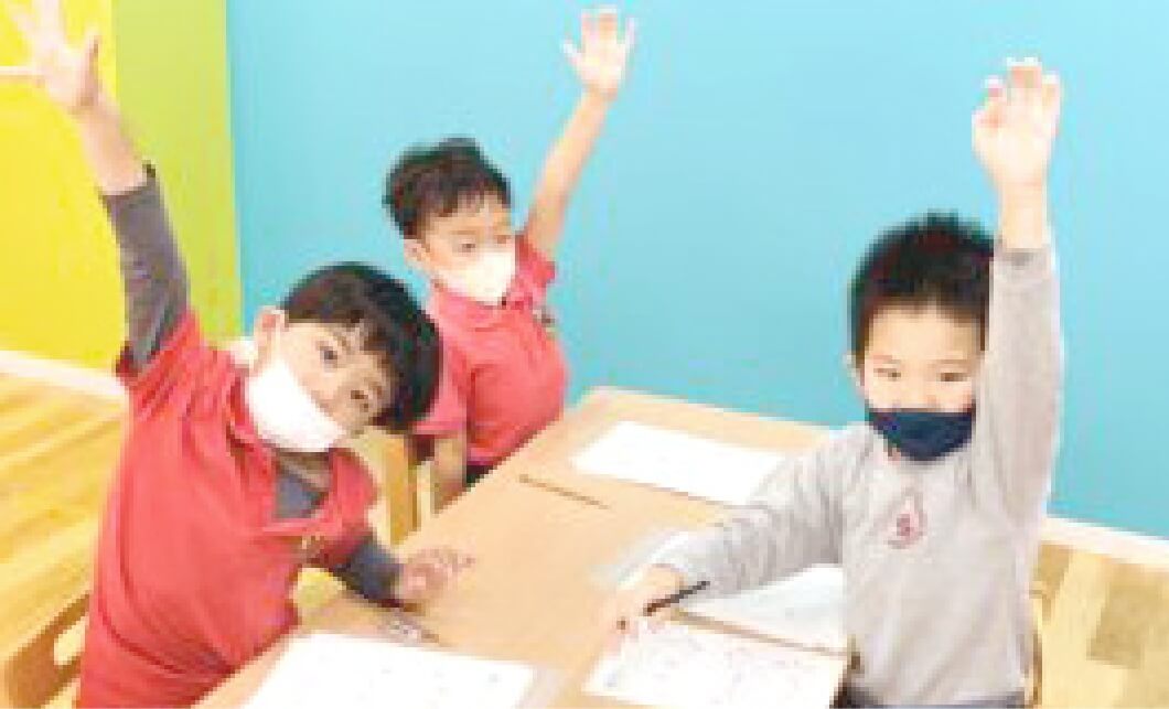 英語教育を通じて豊かな感情と創造性を伸ばします